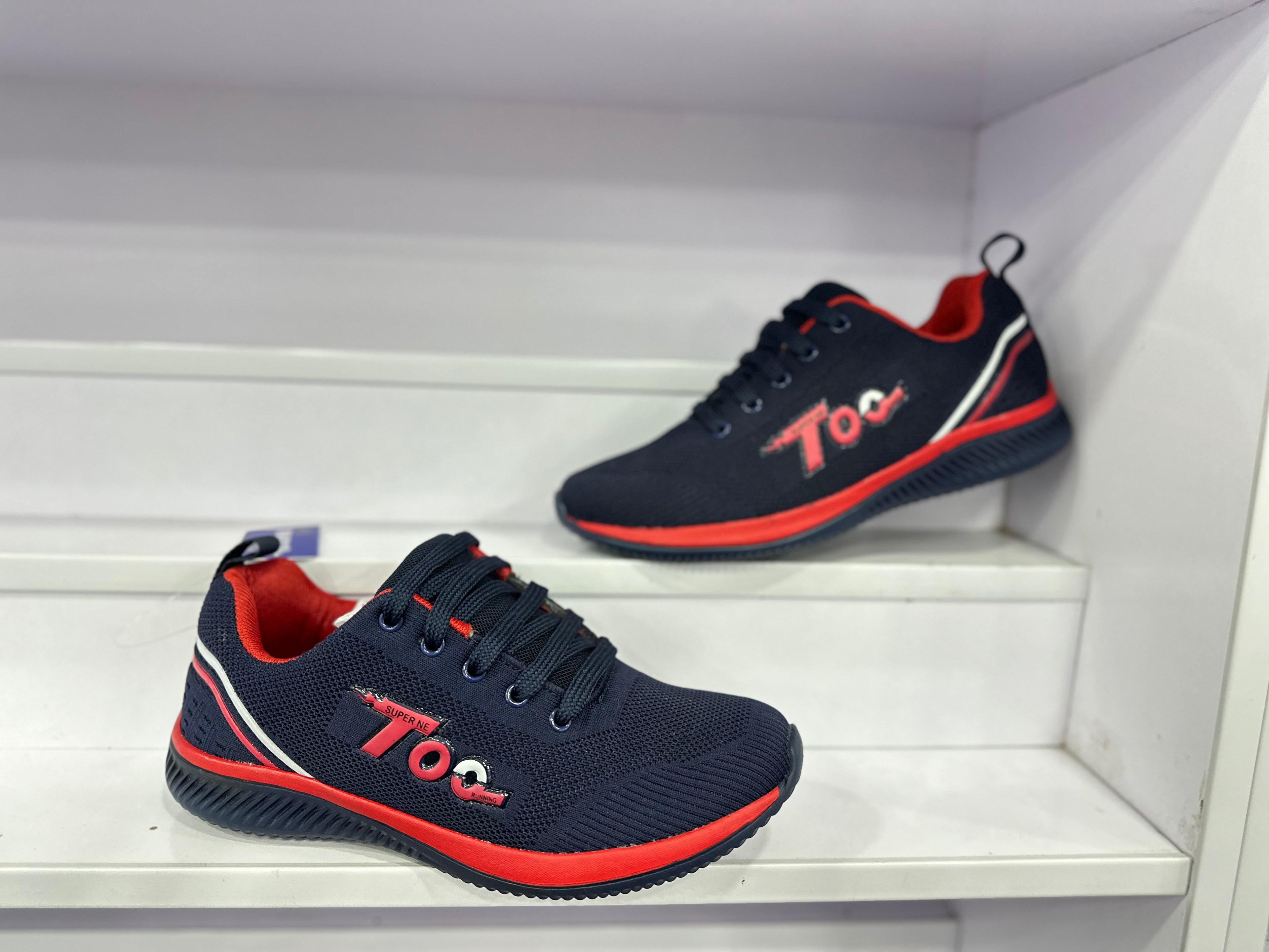 Strivve Velocity Runner Pro for Men